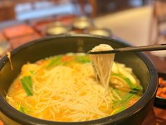 -银米·云南传统过桥米线(双廊黑金冠店)