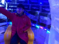 -七彩云南欢乐世界