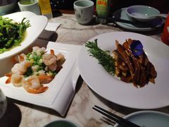 -韵秋荷(宝山龙湖天街店)