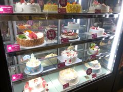 面包甜点陈列柜-味多美(鑫都商业广场店)