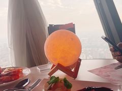-中央电视塔旋转餐厅