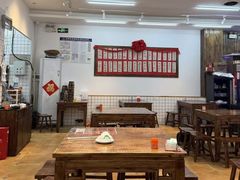 -佬缸炮江湖川菜(玉林店)