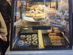 面包甜点陈列柜-多乐之日(和平伊势丹店)