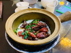 原件腊肉腊肠煲仔饭-红星光发煲仔饭(文海店)