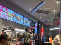 -肯德基(嘉善路地铁站店)