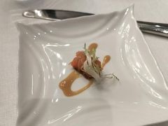 -龙虾酒吧扒房(宁波香格里拉店)