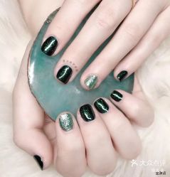 -夏花美甲美睫