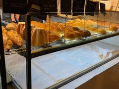 面包甜点陈列柜-仙峰天然面包(迎宾路店)