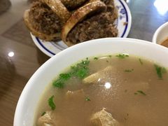 牛肉火烧-老爆肚满五香烧牛羊肉