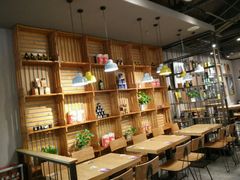 -乐凯撒披萨(东方新世界店)