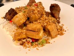 -港丽餐厅(高德置地店)