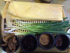 -赵记煎饼卷大葱(东岳店)