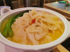 -桂满陇·手作小笼包&江南叫花鸡(中山公园店)