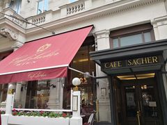 -Cafe Sacher(WIEN)
