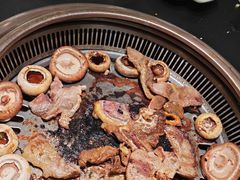 -梨花自助烤肉(西三旗万象汇黑金店)