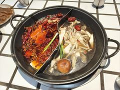 -贰回巷火锅馆(钟楼店)