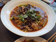 -川流不息·地道川菜·小龙虾(松东路店)