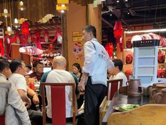 -老滇山寨•云南特色菜•地方菜•民族风情歌舞表演(金碧店)