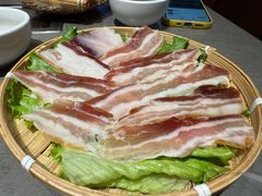 -阿婆情腊排骨火锅(古城旗舰店)