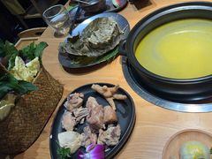 -一朵菌·野生菌探索家火锅(南亚店)