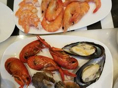 -万达文华酒店·48F云端窗景美食汇自助餐厅