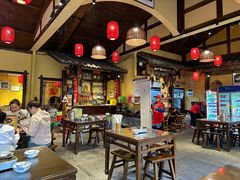 -富正毅三下锅·湘西韵味(天门山索道店)