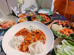 -Fuzzy Bistro 浮几韩餐·茶酒馆