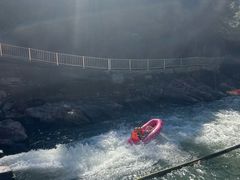 -安吉龙王山峡谷漂流