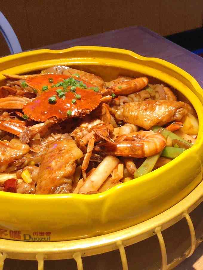 多嘴肉蟹煲(奥体万达店)