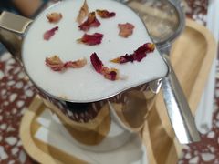 玫瑰风味拿铁-Toris(LuOne凯德晶萃广场店)