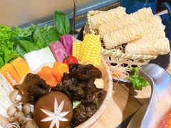 -湊湊火锅·茶憩(上海合生汇店)