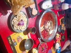 -谭鸭血老火锅(万象九宜城店)
