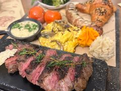 -Mark&Mars Restaurant