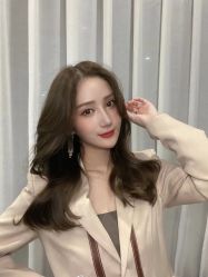 -东秀护肤造型