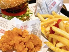 -The Habit Burger Grill 哈比特汉堡(复兴soho店)