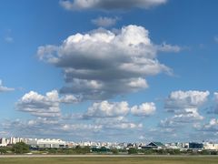 -上海虹桥国际机场