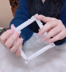 -莎拉美学·美甲美睫
