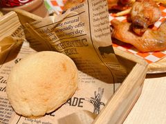 霸王酥皮叉烧包-避风塘(宝山万达店)