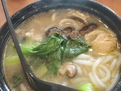 -老妈米线(港龙店)