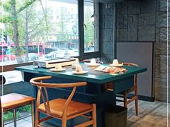 -马路边上·小海鲜烧烤(八一路店)