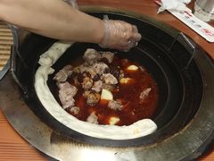 -满兴咱妈烀饼铁锅炖(兰州北街店)