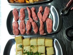 -马路牙子地桌烤肉(工体店)