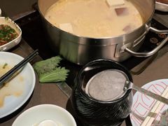 -捞王锅物料理(上海世茂广场店)