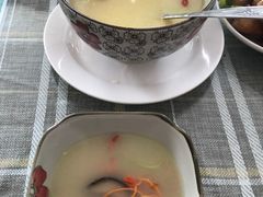-天天向上素食餐厅(五台山店)