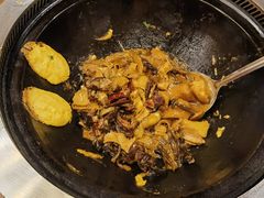 -万里闯关东铁锅炖菜馆(高新旗舰店)