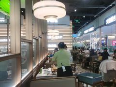 -洪氏嗨捞·广东猪肚鸡·椰子鸡火锅(西咸万象城店)