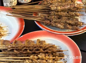 来这吃烤串，还可以DIY北冰洋汽水