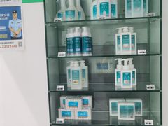 -福奈特洗衣·洗鞋·奢侈品护理(长阳路店)