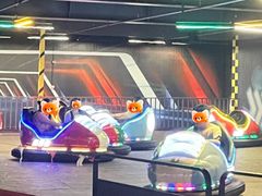 -极限PLAY运动娱乐新世界·团建派对潮玩休闲馆·室内蹦极高空游乐园