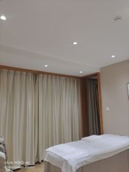 -HEYAN荷妍专业脱毛连锁机构